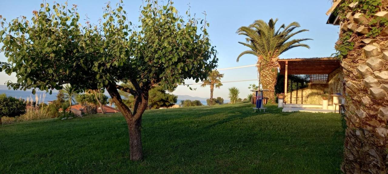 Seaside View Villa Hanioti Esterno foto