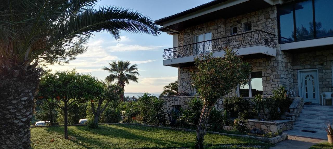 Seaside View Villa Hanioti Esterno foto